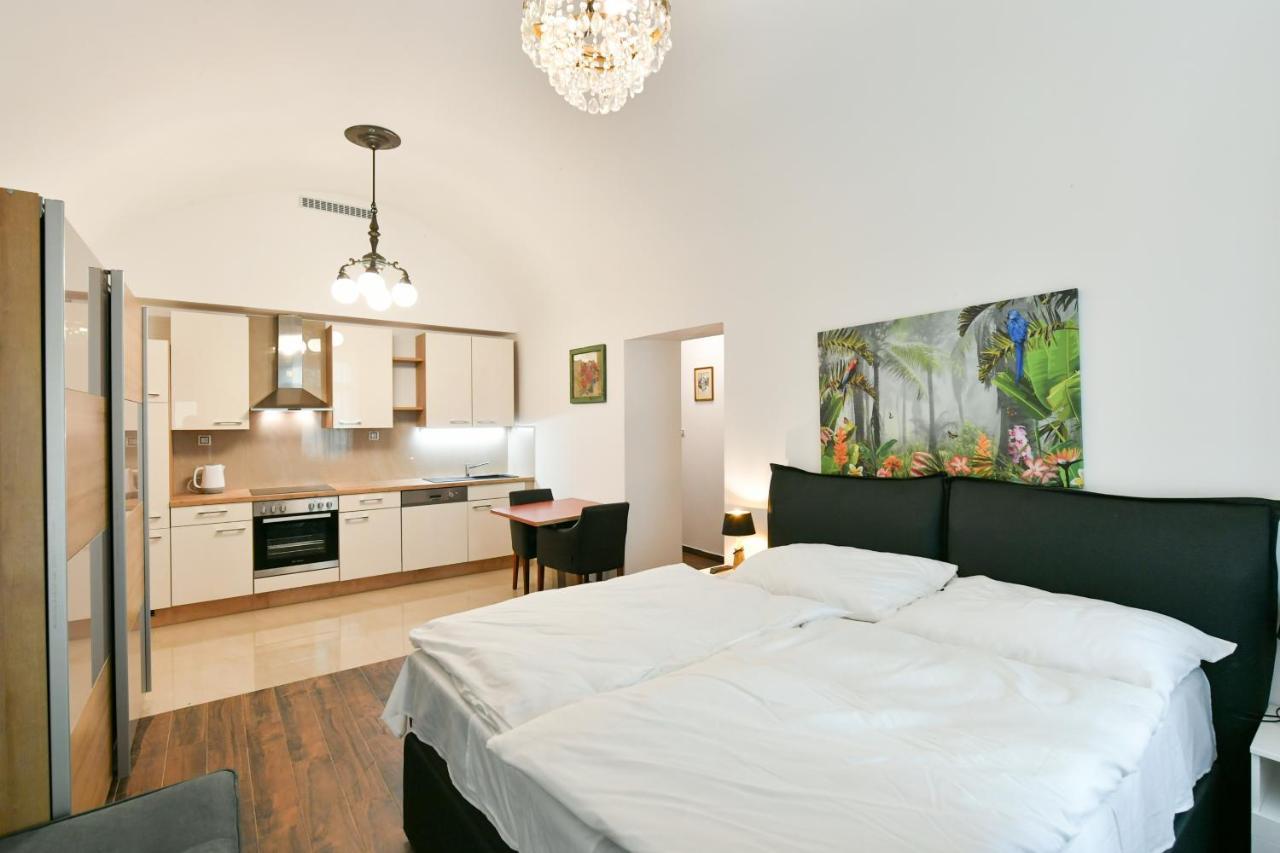Apartmany Na Namesti 85 Jindřichův Hradec Exterior foto