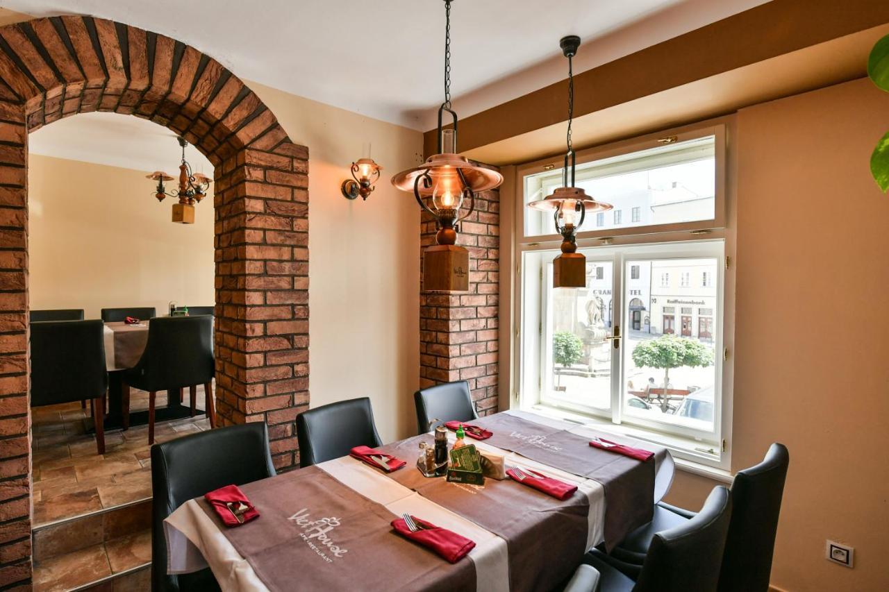 Apartmany Na Namesti 85 Jindřichův Hradec Exterior foto